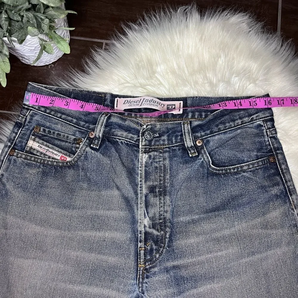 Diesel Industry vintage button fly relaxed denim jeans sz 33